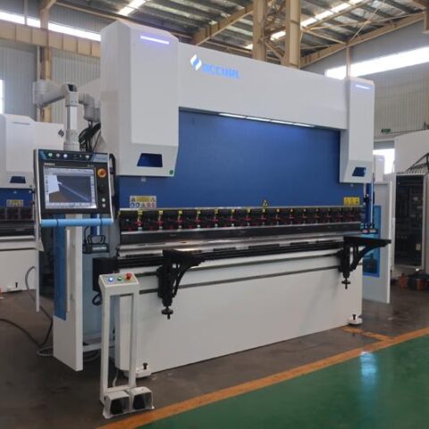 Accurl Euro-Pro CNC Press Brake 4-6 Axis - Image 6