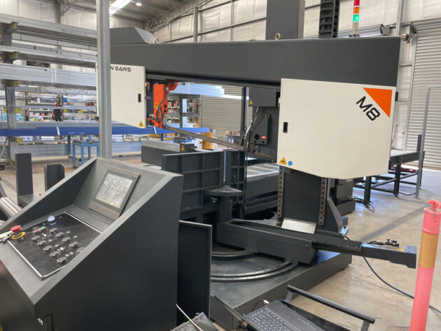 Cosen M8 CNC Automatic Mitre Bandsaw - Image 6
