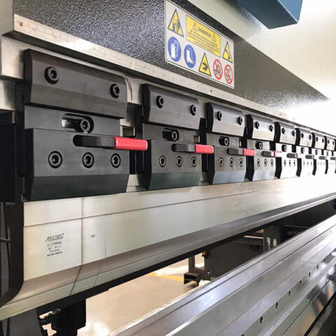 Accurl Smart 135Tx4000mm CNC Press Brake 4+1 Axis - Image 8