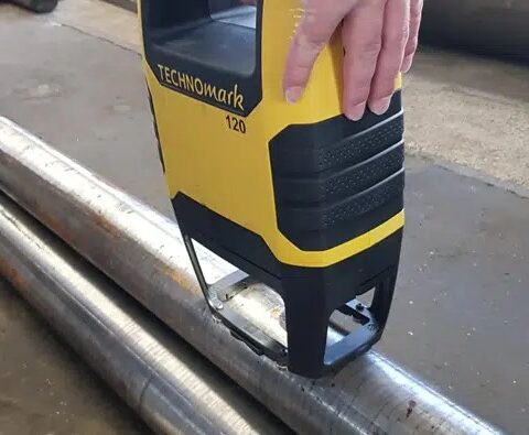 Technomark EASY - Portable, wireless, network-connected dot peen machine - Image 5